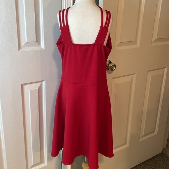 Sally Miller Girls Red Dress Size Medium in GUC - Picture 5 of 9